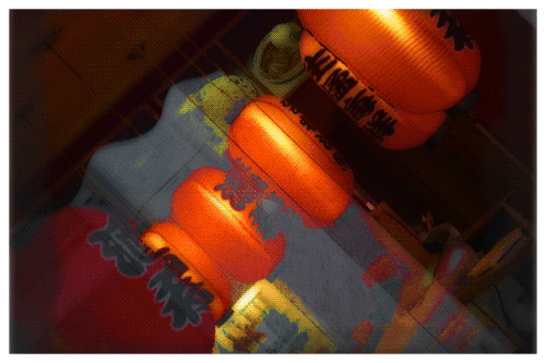 Urban Light Balloons | Atibaia (Berlin) | Jaime Scatena (Isis Fernandes) Urban Light Balloons | Atibaia (Berlin) | Jaime Scatena (Isis Fernandes)