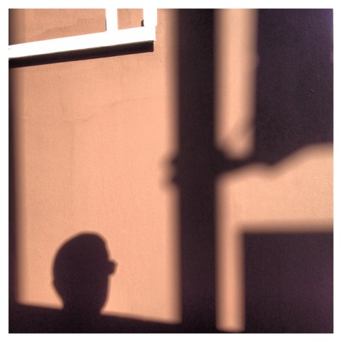 Self (shadow) portrait | São Paulo | Jaime Scatena