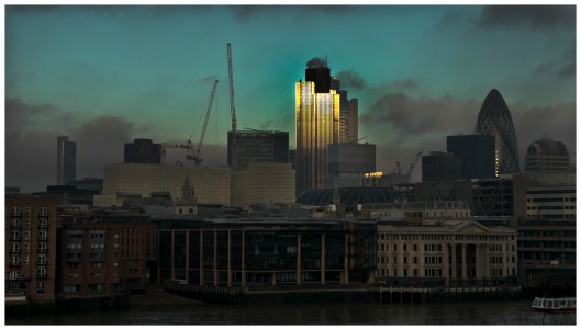 Daily Disappearance of the Sun in the City of London  |  London  |  R.Cambusano