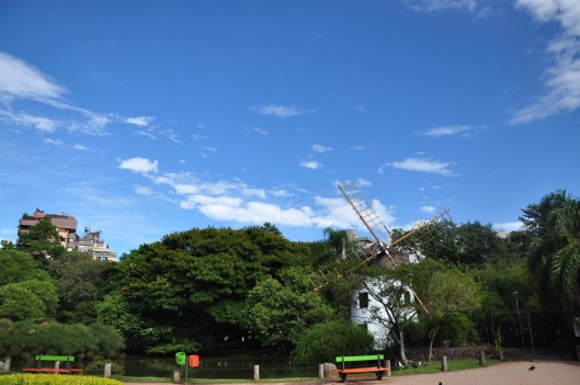 Moinho de Vento que não gira | Porto Alegre | Gabriela Canale
