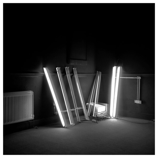 unbalanced electric charges 1:2:3  | London  | R.Cambusano