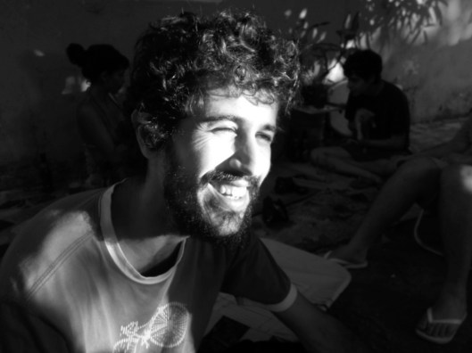 pessoas são luzes disfarçadas | Vila Velha | Gabriela Canale