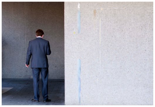 Intentionally blank page | London | R.Cambusano