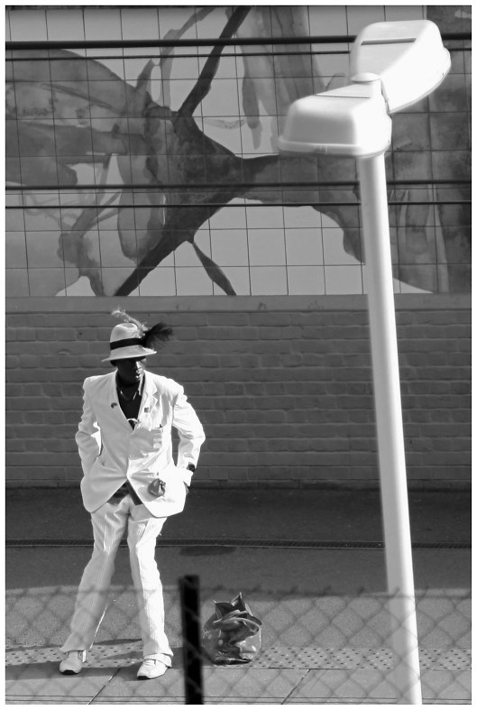 Willing to Wait  |  London  | R.Cambusano