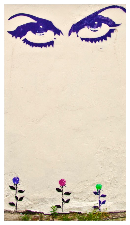 Fake flowers , I see it | London | R.Cambusano