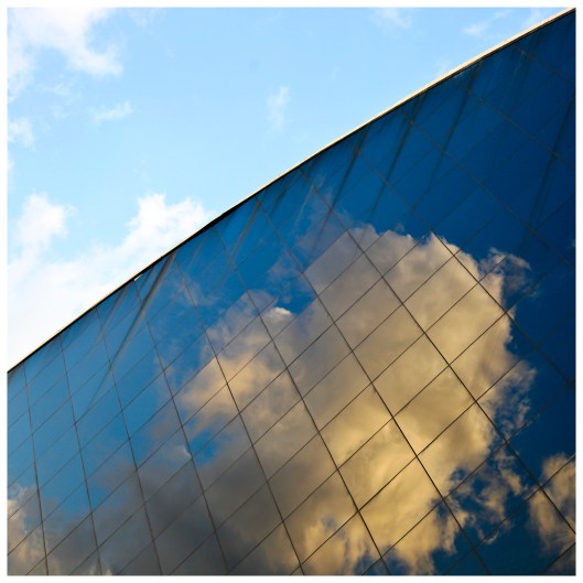 sky reflected | London | R.Cambusano
