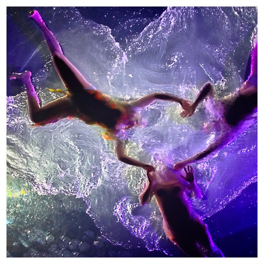 swimming in the sky like a fish  |  Jacarei  | R.Cambusano