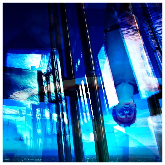 diving | London | r.cambusano