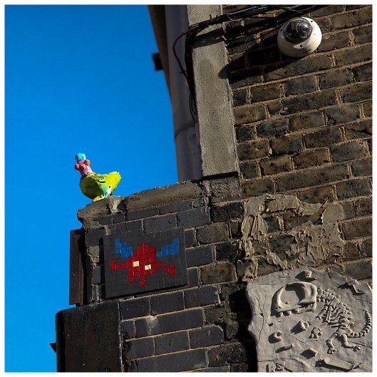 always someone watching you | London | R.Cambusano