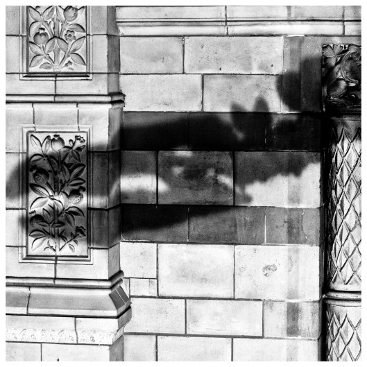 bones and bricks | London | R.Cambusano