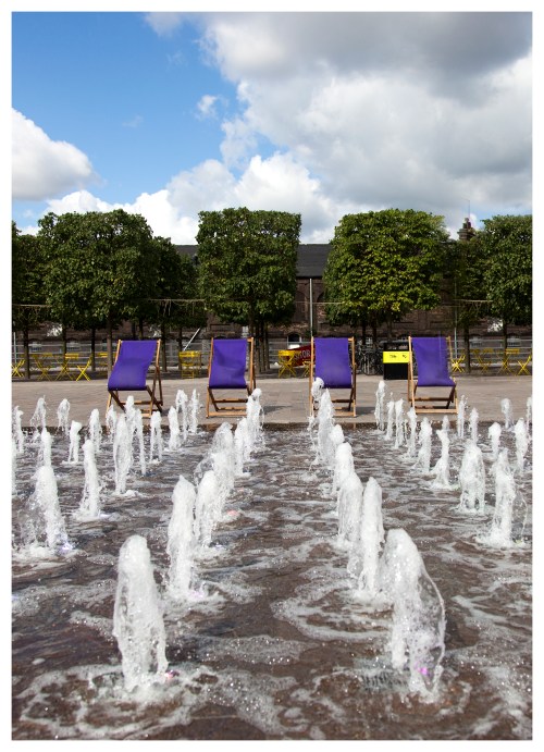 conspicuous by your absence  | London | R.Cambusano