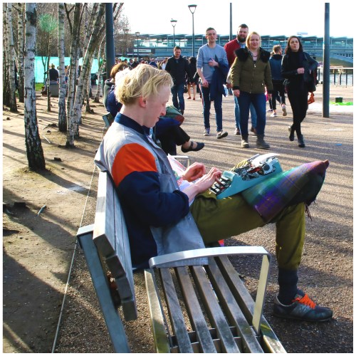 poet-for-hire-UK | London | R.Cambusano
