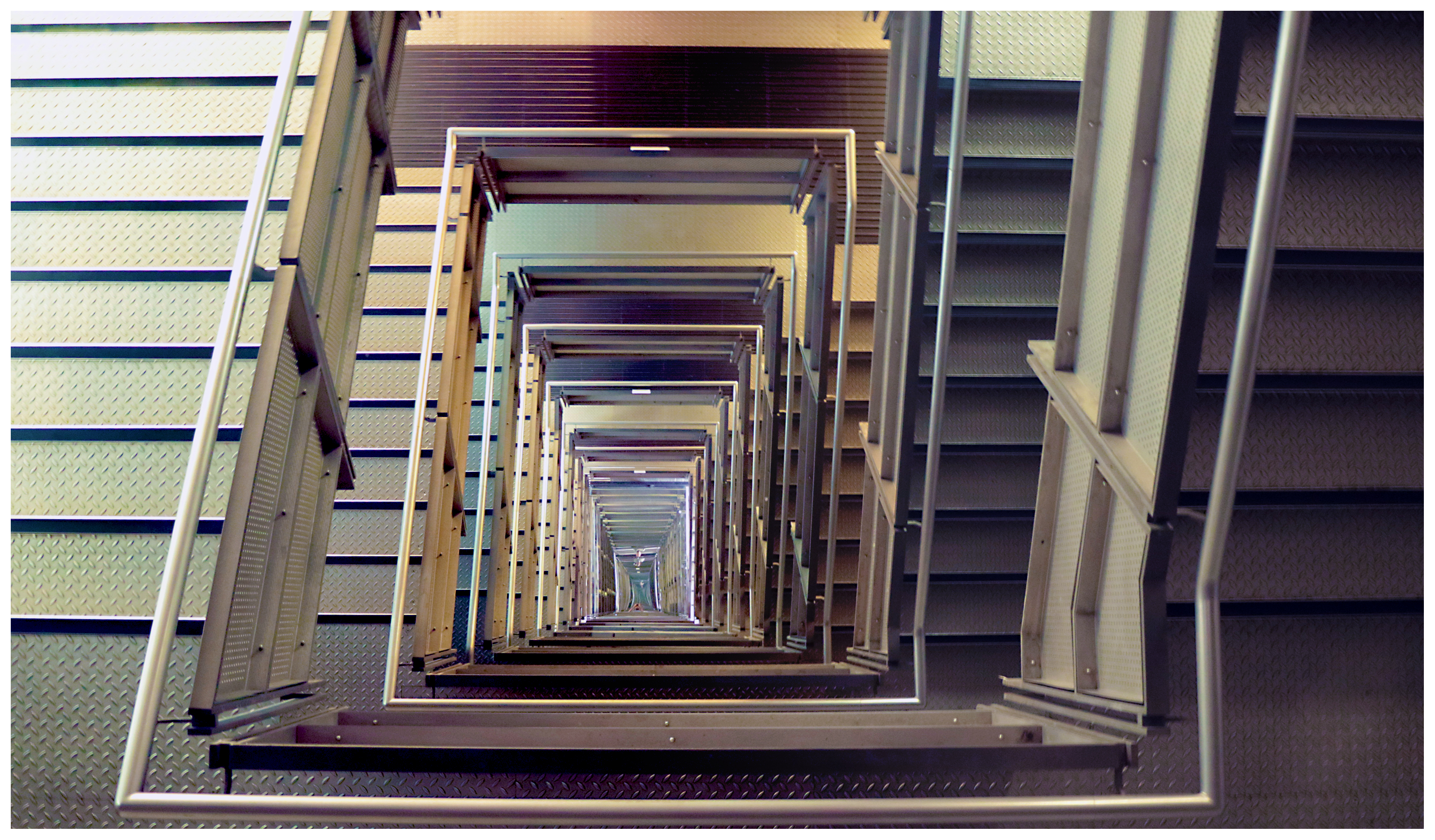 vertigo-1 | London | R.Cambusano